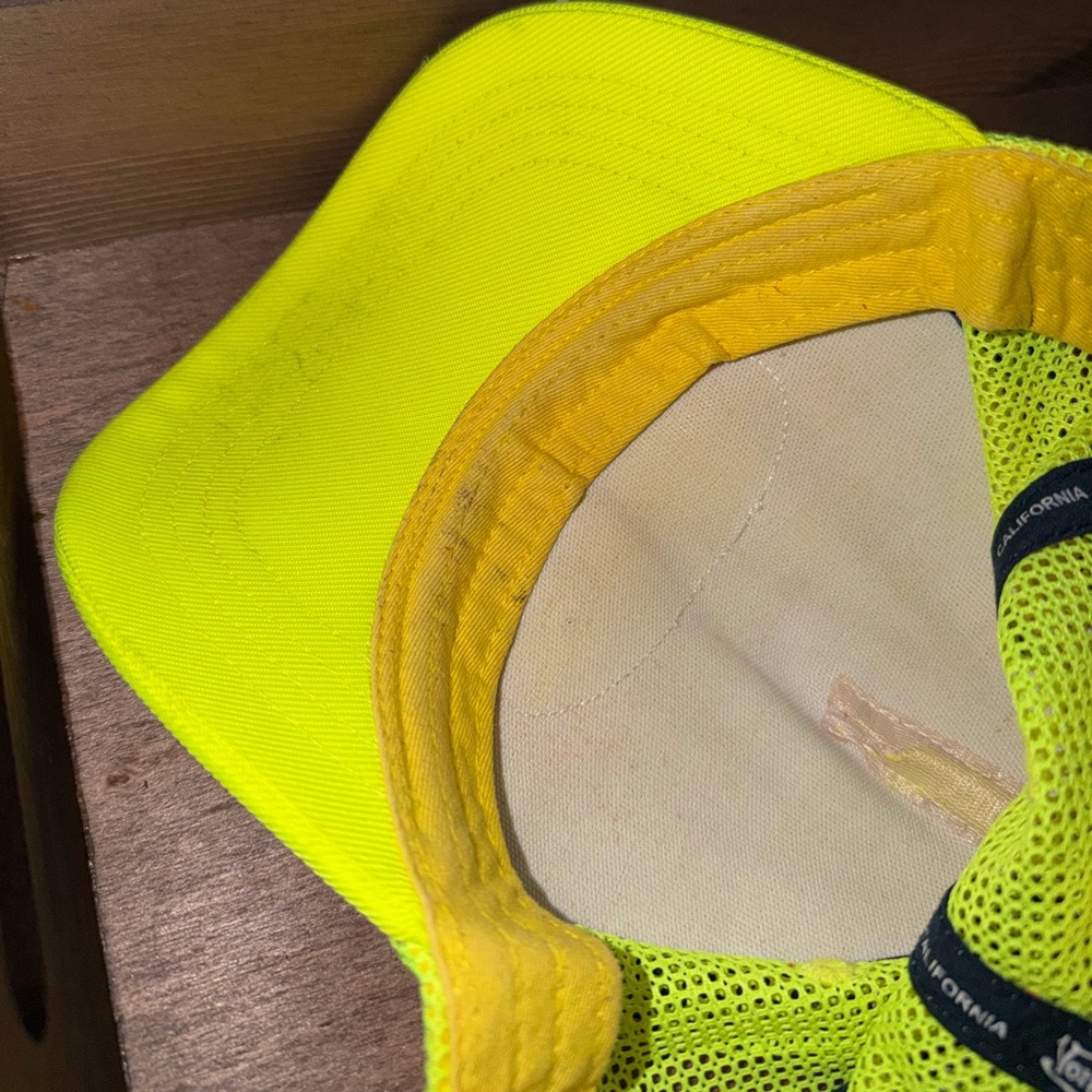Von Dutch Trucker Hat - Picture 5 of 5